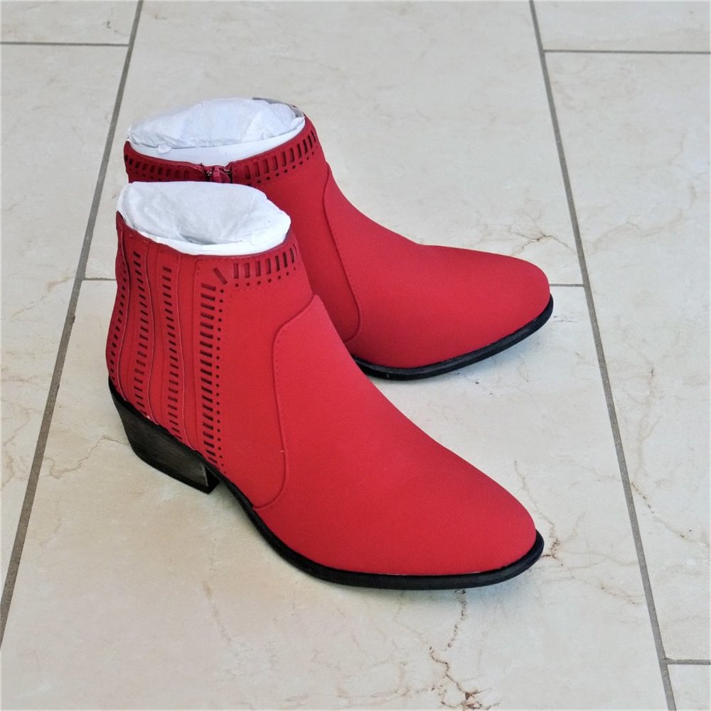 Journee Collection Noni Women's Ankle's Boots